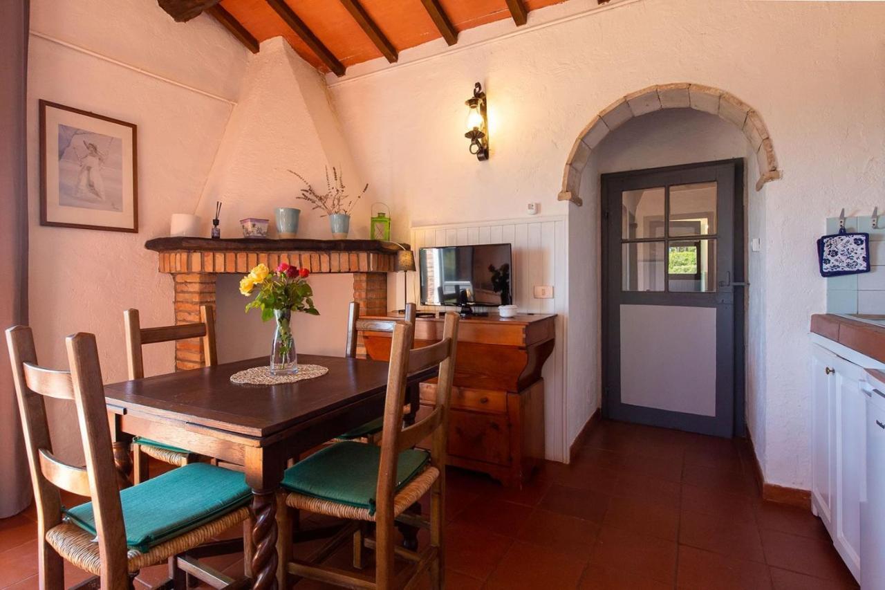 Agriturismo Macciangrosso Casale Piccolomini Chiusi Buitenkant foto